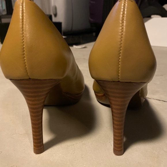 Calvin Klein Odette pump - Picture 4 of 4